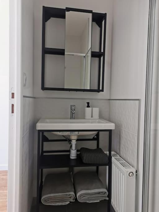 Maison Cosy Entre Paris Rouen Et Deauville Pont-de-lʼArche Exteriör bild